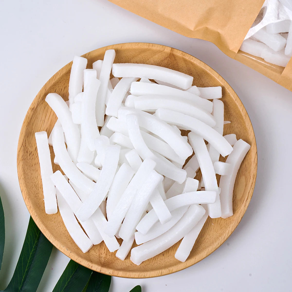 Soap Base for Crafting – White or Clear Base, Foaming and Easy to Customize